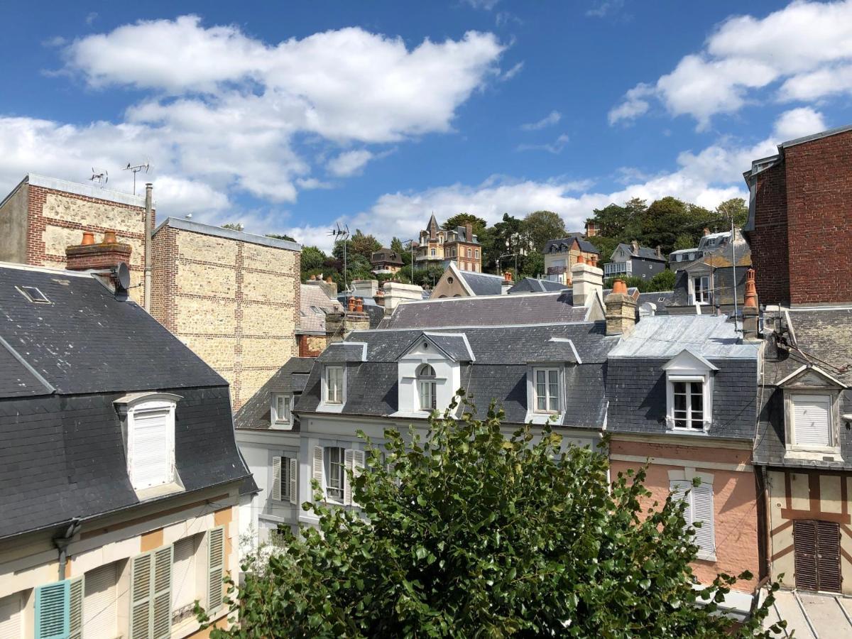 2 Pieces- Rue Pietonne Trouville -Le Petit Juliana Exterior photo